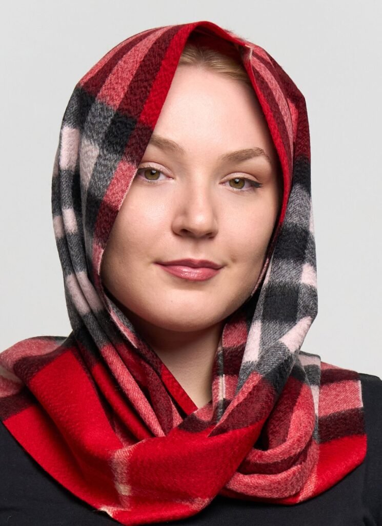 Edinburgh Cashmere Scarves For Winter